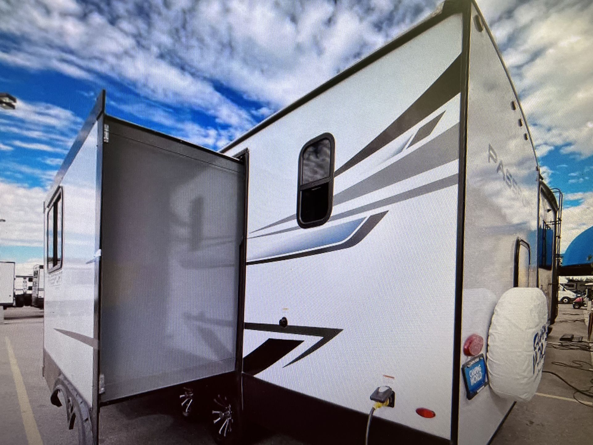 2022 PASSPORT 221BH