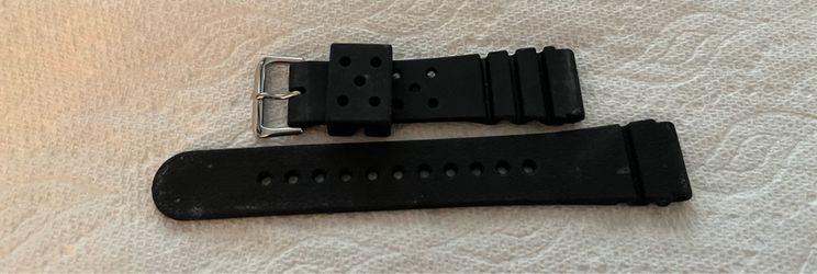 Seiko Black Rubber Watch Band 22 mm