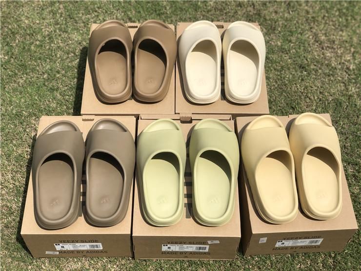 Adidas Yeezy Slides Sz 5 14