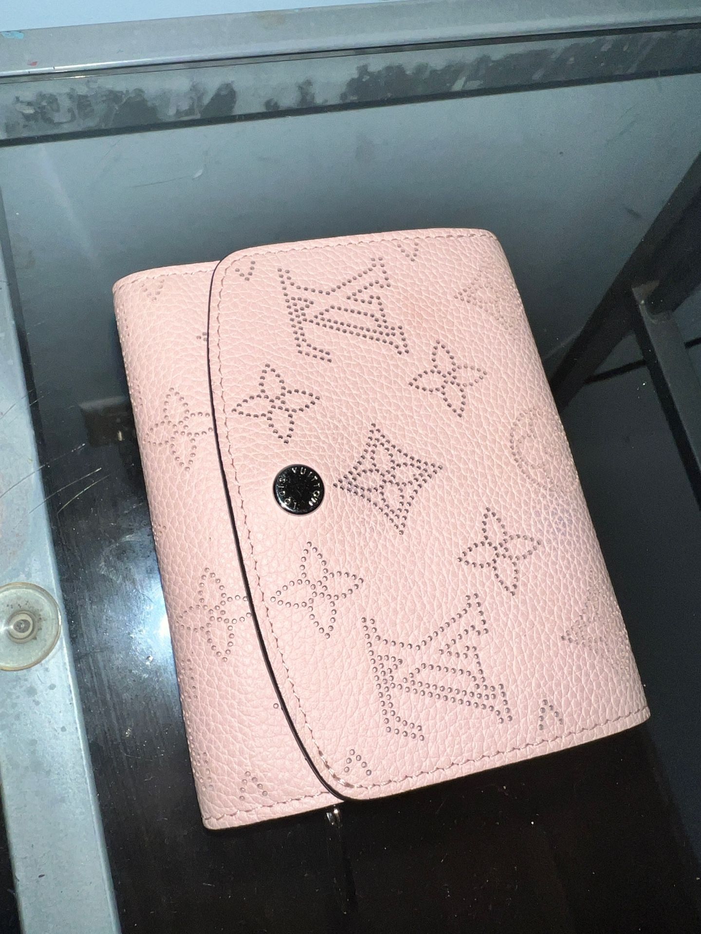 Pink LV wallet *authentic*
