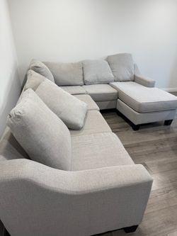Light Gray Fabric Sectional Sofa with Chaise