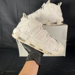 Nike Uptempo “Light Bone”