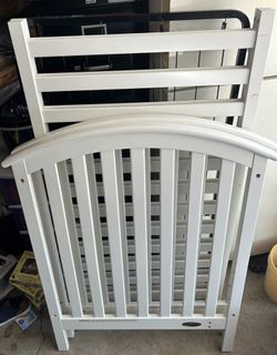 Graco White Crib
