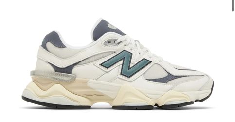 New Balance 9060 New Spruce.