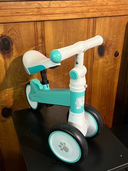 Jollito-brand balance bike for toddlers—also known as a ride-on—designed to help babies (typically aged 12 to 24 months)