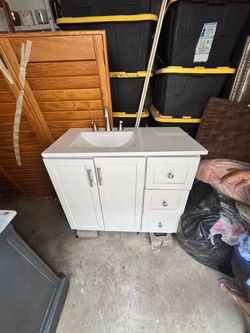 Bathroom Sink vanity