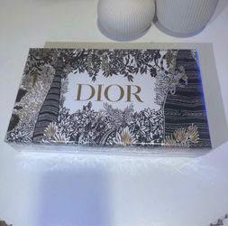 Dior Gift Box with Botanical Print set of 4 perfumes