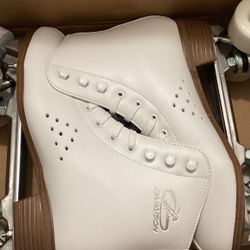 Brand New Papaison Unisex Skates