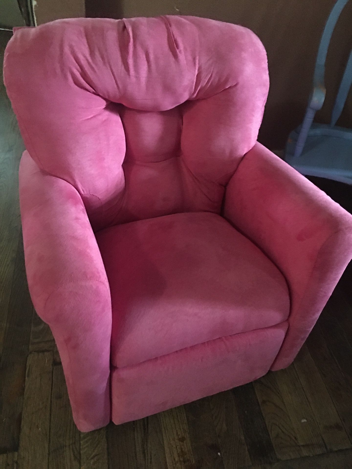 Kids Pink Chair