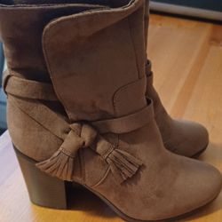 New Parker and Sky  Boots Women's 9.5 