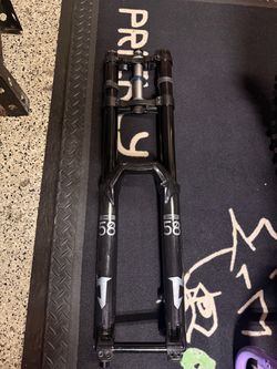 2025 Bomber 58 Forks