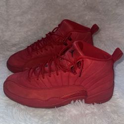 Jordan Retro 12 Gym red men’s shoes size 9.5