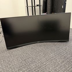 Samsung Curved monitor 