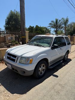 Ford Explorer Sport