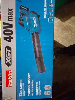MAKITA BRUSHLESS BLOWER KIT 40V MAX