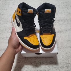 Air jordan 1 taxi