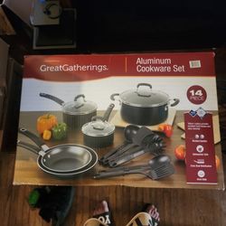 Great Gathering,  Aluminum Cookware Set