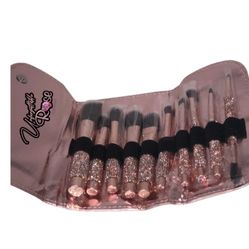 Makeup Brush Set & Eyeshadow Palette 