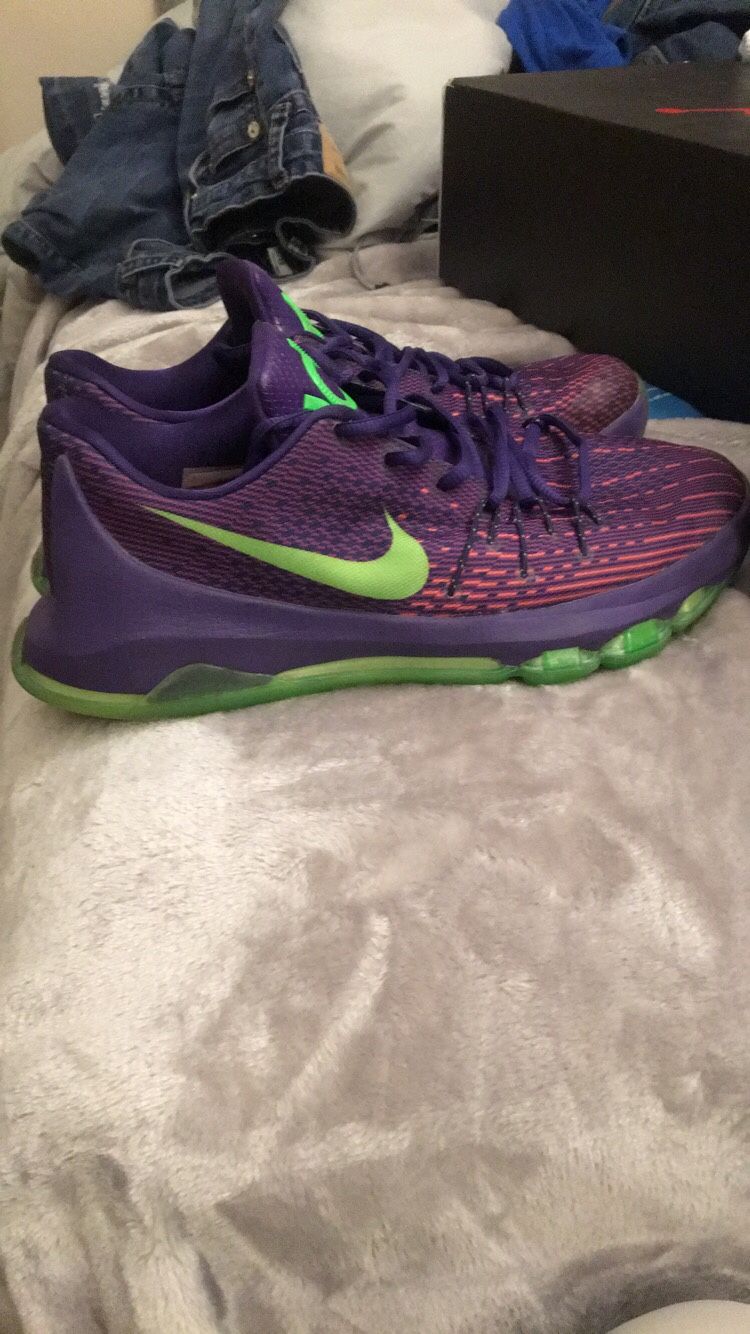 Nike Kd 8s “Suit” Size 7