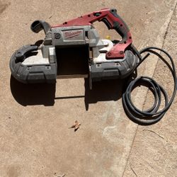 Milwaukee Bandsaw