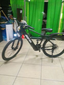 Aairsk F1-black Electric Bike – 750W Motor, 48V Battery, Dual Suspension, 26" Tires, Ideal for City and Trail Rides
-TOP SPEED 25MPH
-RANGE 25-40 MILE