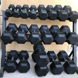 5-50lb Hex Rubber Dumbbell Set With Rack 550lbs