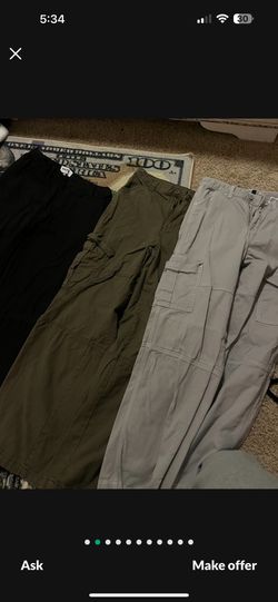Woman’s Baggy Jeans