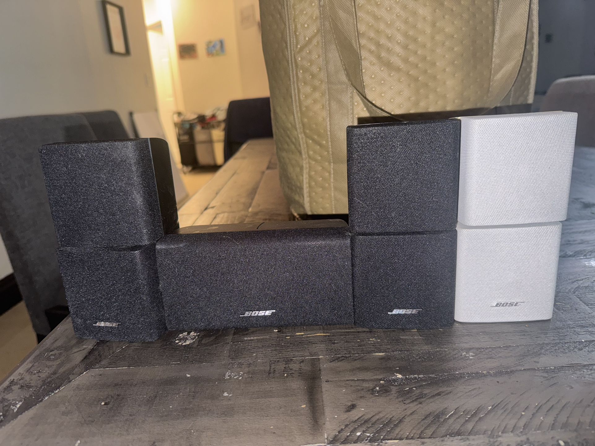 Bose Speaker Set (no Chords)