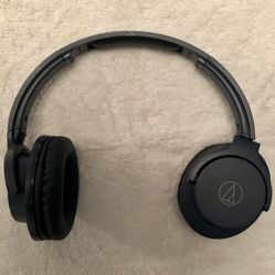 Audio-Technica ATH-ANC500BT QuietPoint Wireless Bluetooth Active Noise-Cancelling Headphones (Navy) - Used