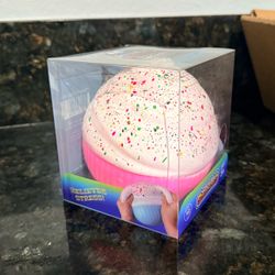 Morph-o Cupcake Squishy Stress Relief Toy