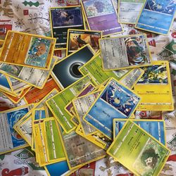 Pokémon Cards Lot