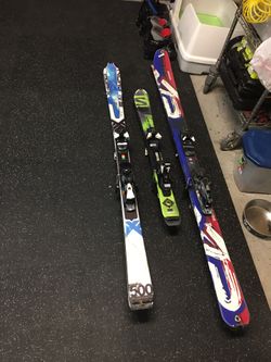 Skis For Sale 1/2 Offi