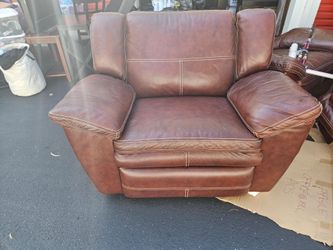 La-Z-Boy Leather Couch and Two Recliners