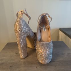 Steve Madden Rhinestone High Heels 