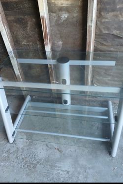 TELEVISION ENTERTAINMENT CENTER STAND