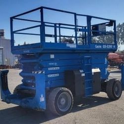 FOR SALE: 2017 Genie GS-5390 RT – ~1,068 Hours – $32,999 + Tax (OBO)