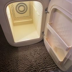 QUBI Mini Fridge -Professional Compact Fridge For Skincare, Cosmetics, Makeup, 5 Liter -See My Other Items