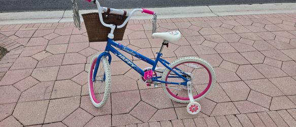Girls bike 20"