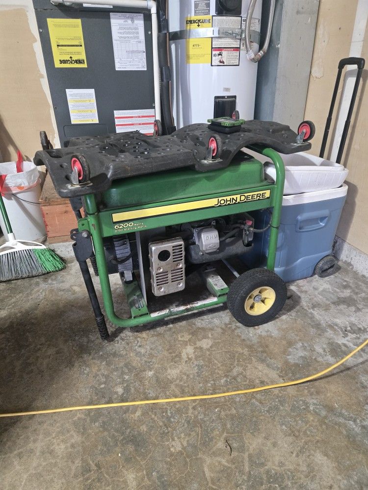 John Deere 6200 Watts Generator