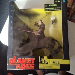 2001 Vintage Planet of the Apes THADE with Battle Steed Action Figure Hasbro new