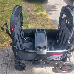 Radio Flyer Voya Stroller Wagon, 4 Seater Wagon Stroller for Kids with Low Sides, Baby Stroller Wagon, Quad Stroller