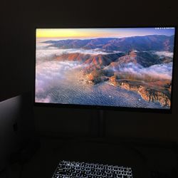 LG 27” 4k UHD Monitor