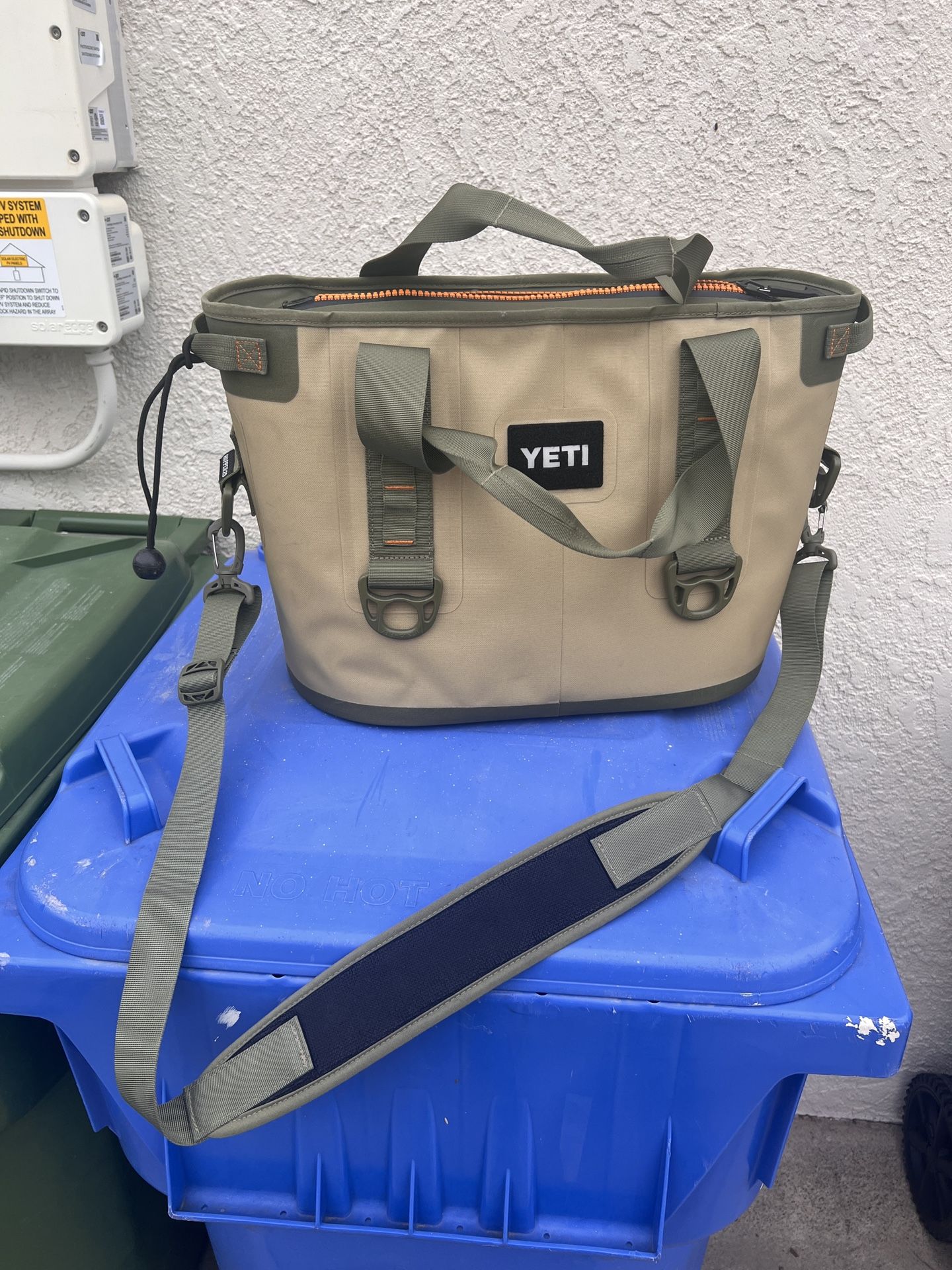 Yeti Cooler 