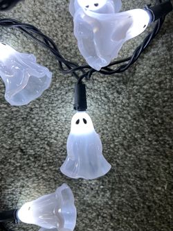 Halloween 20 White Ghosts LED Light String with Box