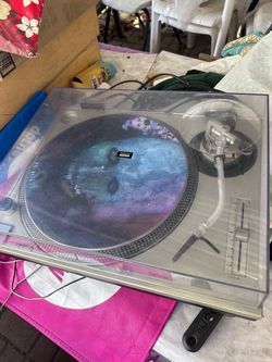 Technics 1200 Direct Drive Turntable
