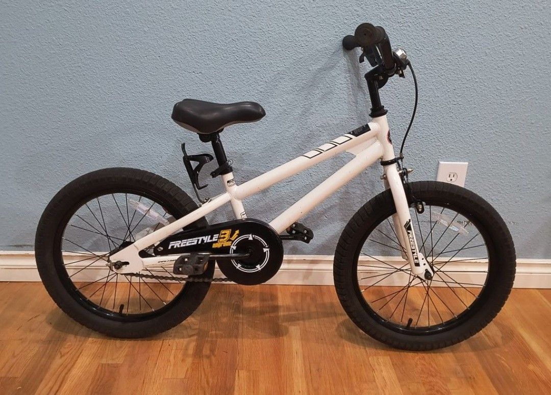 18" Royalbaby Freestyle 3 BMX Kids Bike