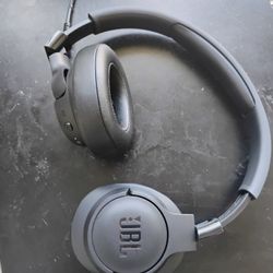 JBL Wireless Headphones