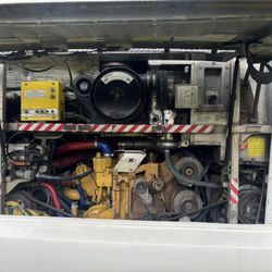 2006 MCI BUS CONVERTED INTO RV
