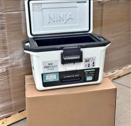 NINJA FROSTVAULT 50QT HARD COOLER