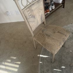 4 Dining Chairs Great Quality